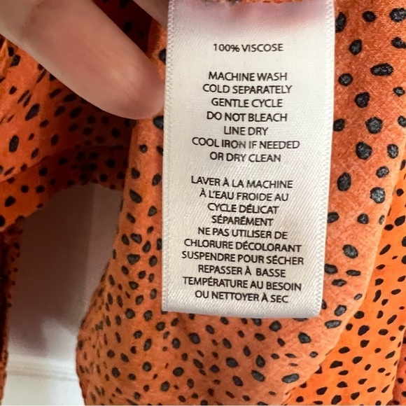 BeachLunchLounge blouse women's Large button up shirt top spotted orange spots - Picture 10 of 11